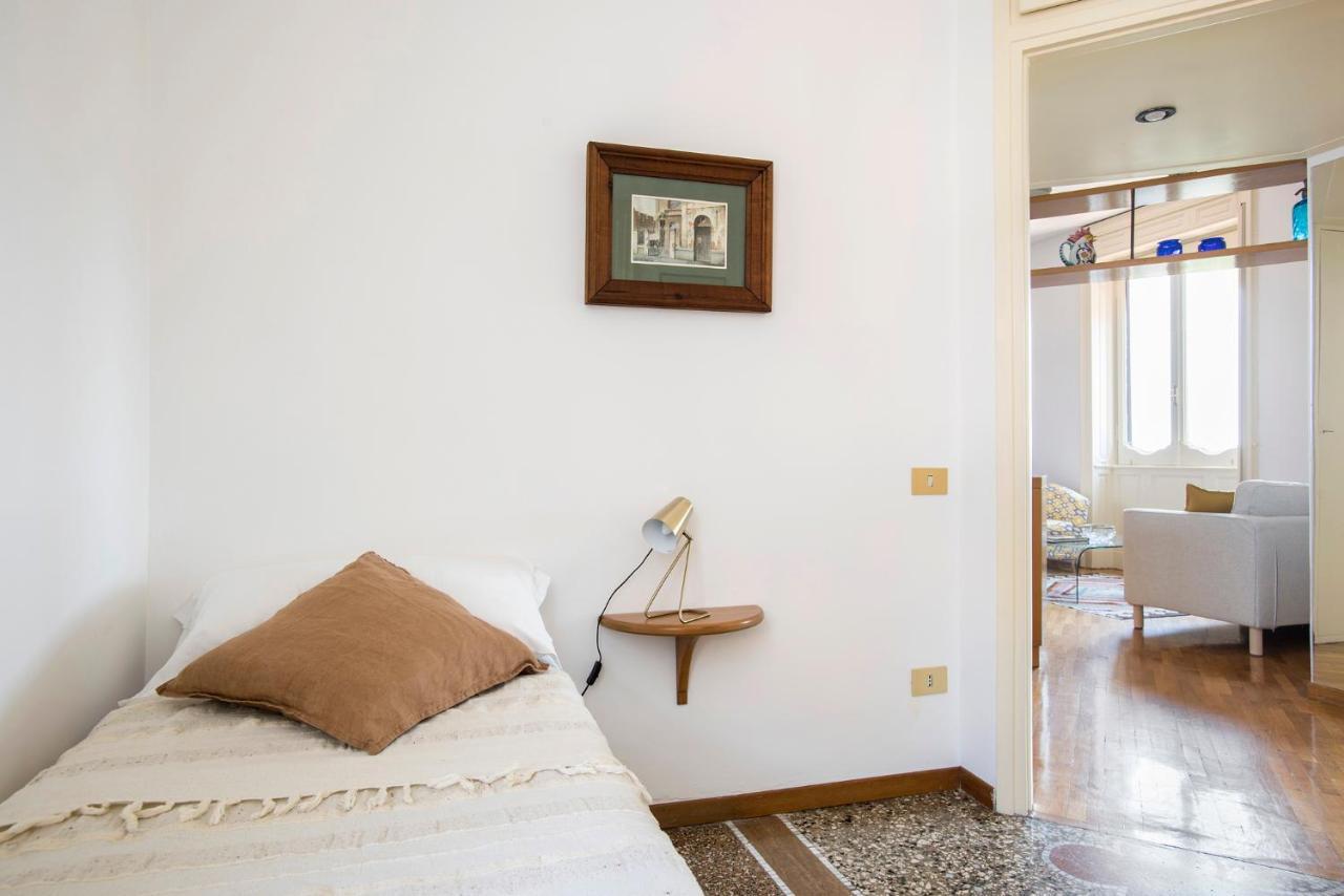 Elegant Floor - Unique View Of Rome's Skyline Tibernestrome Lejlighed Rom